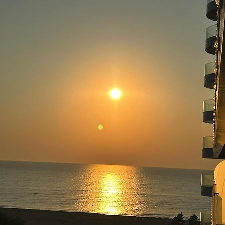 Studio Mamaia-Seaonbeach-By Mihaela Экстерьер фото